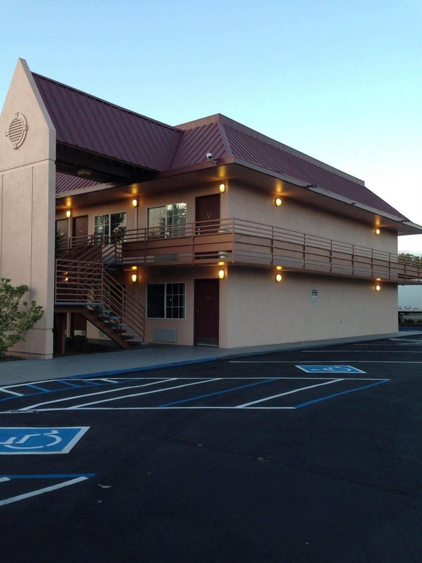 Day Inn Point Richmond **Dbl Reg** Екстер'єр фото