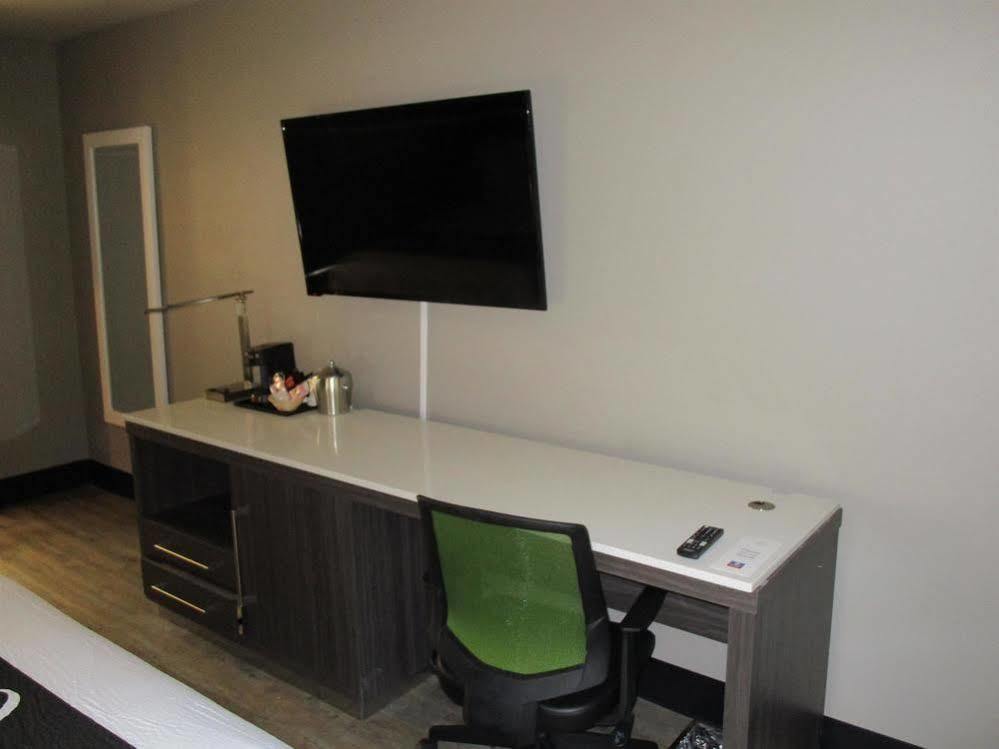 Day Inn Point Richmond **Dbl Reg** Екстер'єр фото